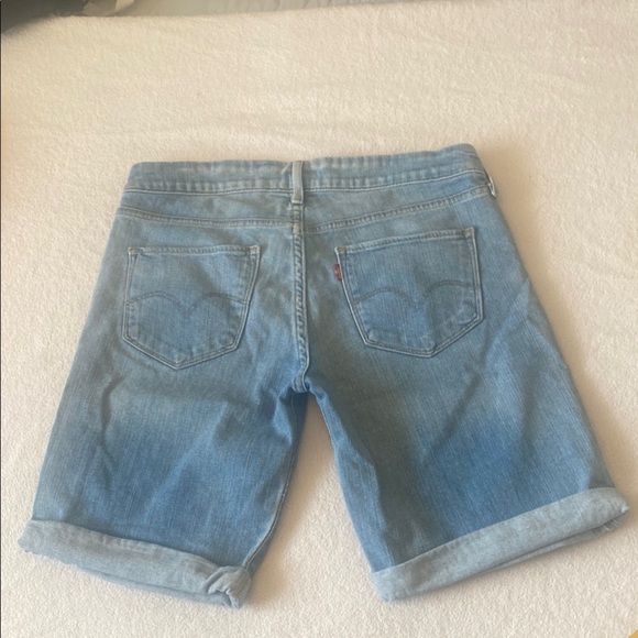 Levi’s Women's Blue Denim Shorts Size 30 - Picture 5 of 7
